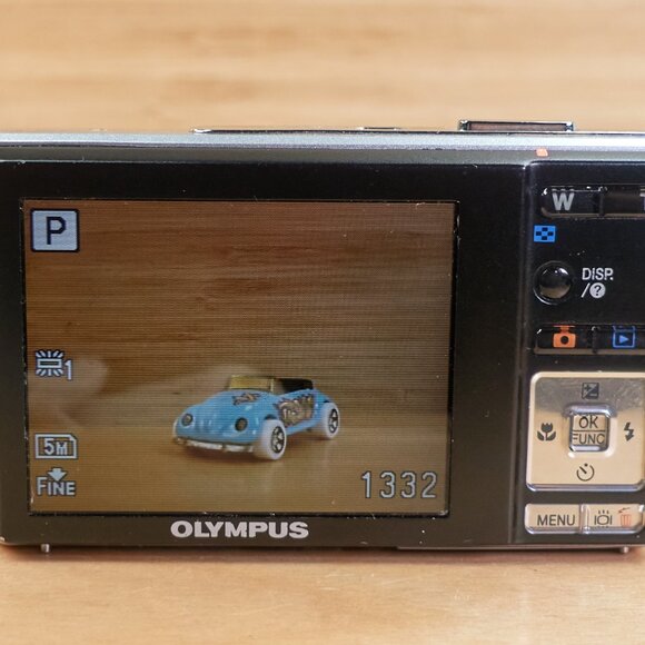 Olympus FE-3010 / 12MP Slim Digital Camera / Compact / Tested & Working - Picture 5 of 10